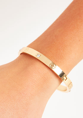 Zayna Gold Engraved Diamante Stud Bangle Bracelet Zayna Gold Engraved Diamante Stud Bangle Bracelet