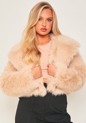 Allie Beige Faux Fur Oversized Collar Coat Allie Beige Faux Fur Oversized Collar Coat