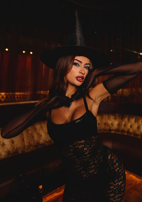 Esmeralda Black Witches Hat