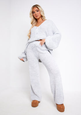 Chantelle Grey Chunky Knit Cardigan & Trouser Co-Ord Set Chantelle Grey Chunky Knit Cardigan & Trouser Co-Ord Set