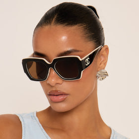 Side Logo Detail White Trim Oversized Sunglasses In Black And Nude Side Logo Detail White Trim Oversized Sunglasses In Black And Nude
