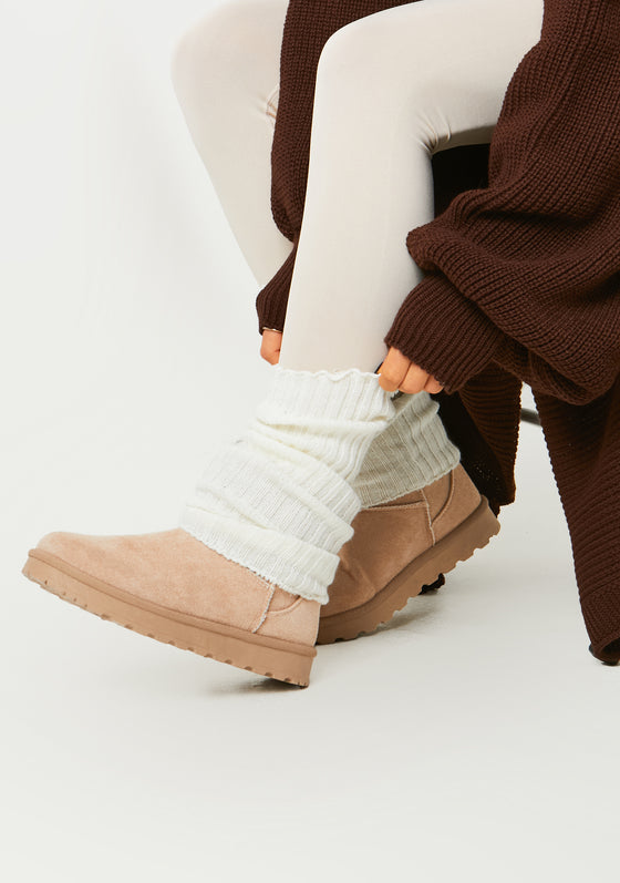 Lara White Chunky Leg Warmers